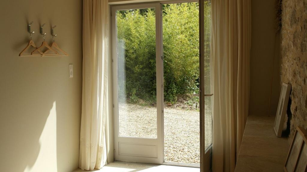 Les Foucauds Hotel Saint-Quentin-de-Caplong Buitenkant foto